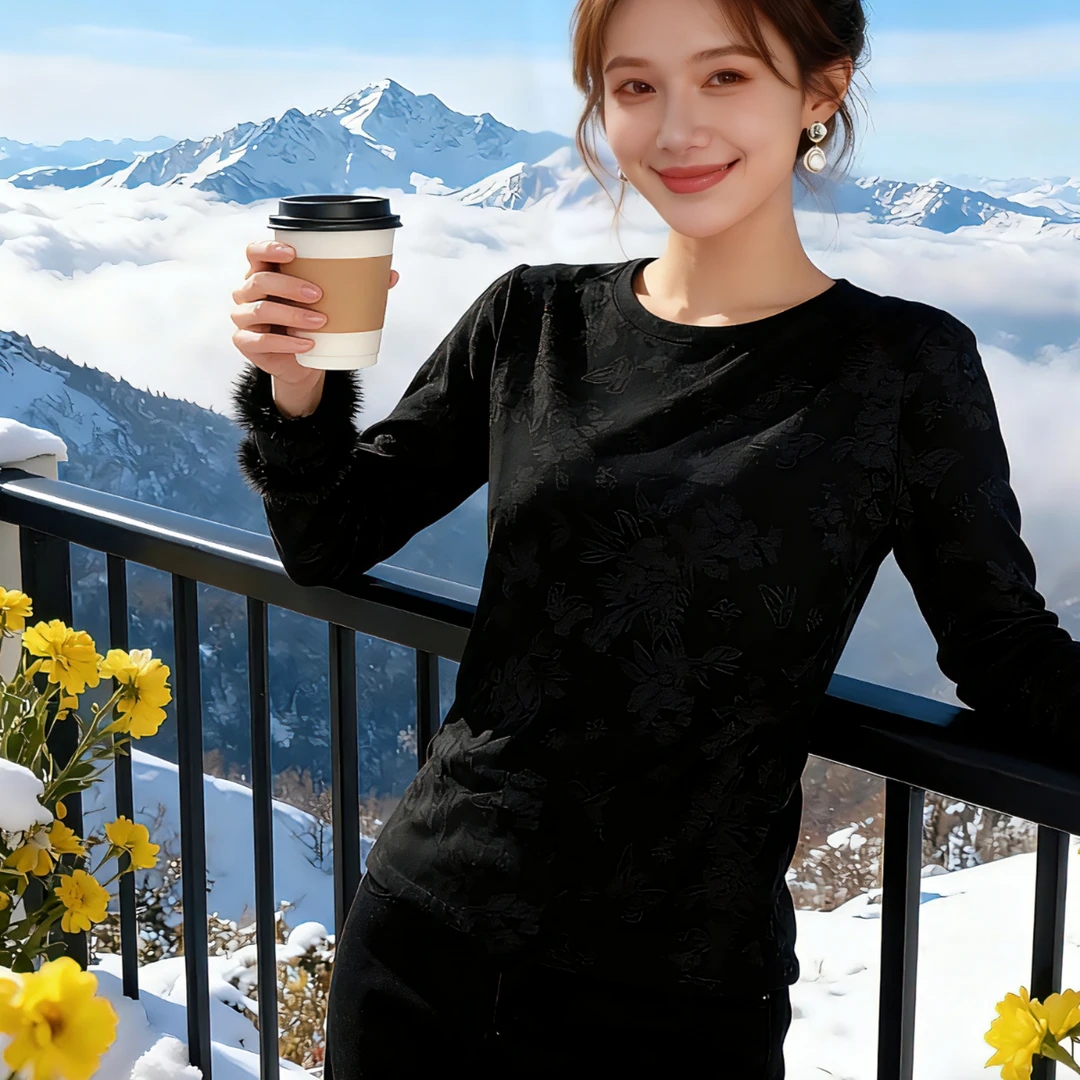 大码女装遮肉显瘦圆领冬季T花双毛袖口打底衫内搭洋气百搭上衣