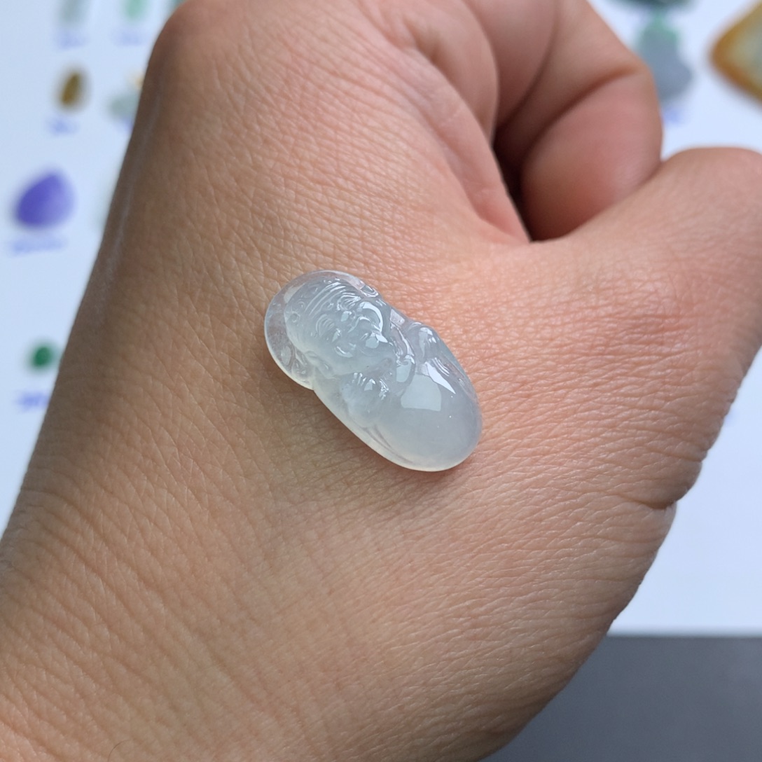 翡翠颈饰未镶嵌天然翡翠Ａ货