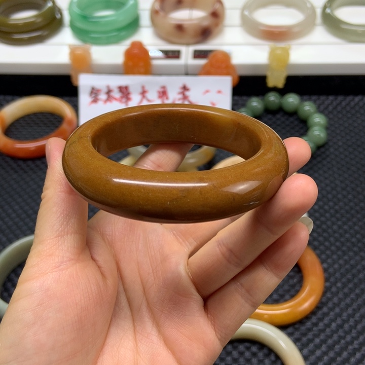 石英质玉未镶嵌手镯