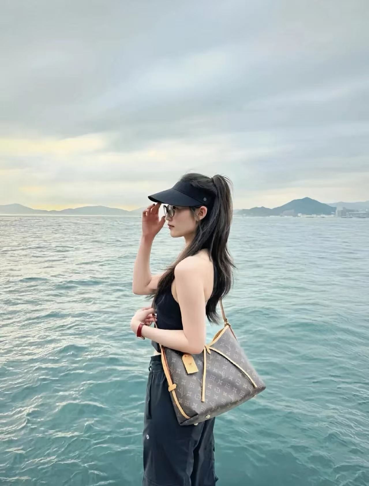 【顺丰直邮】新款L V凯瑞奥斜挎包包配件包挂件