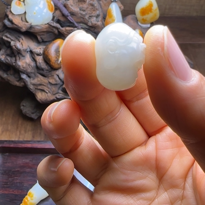 和田玉未镶嵌包链