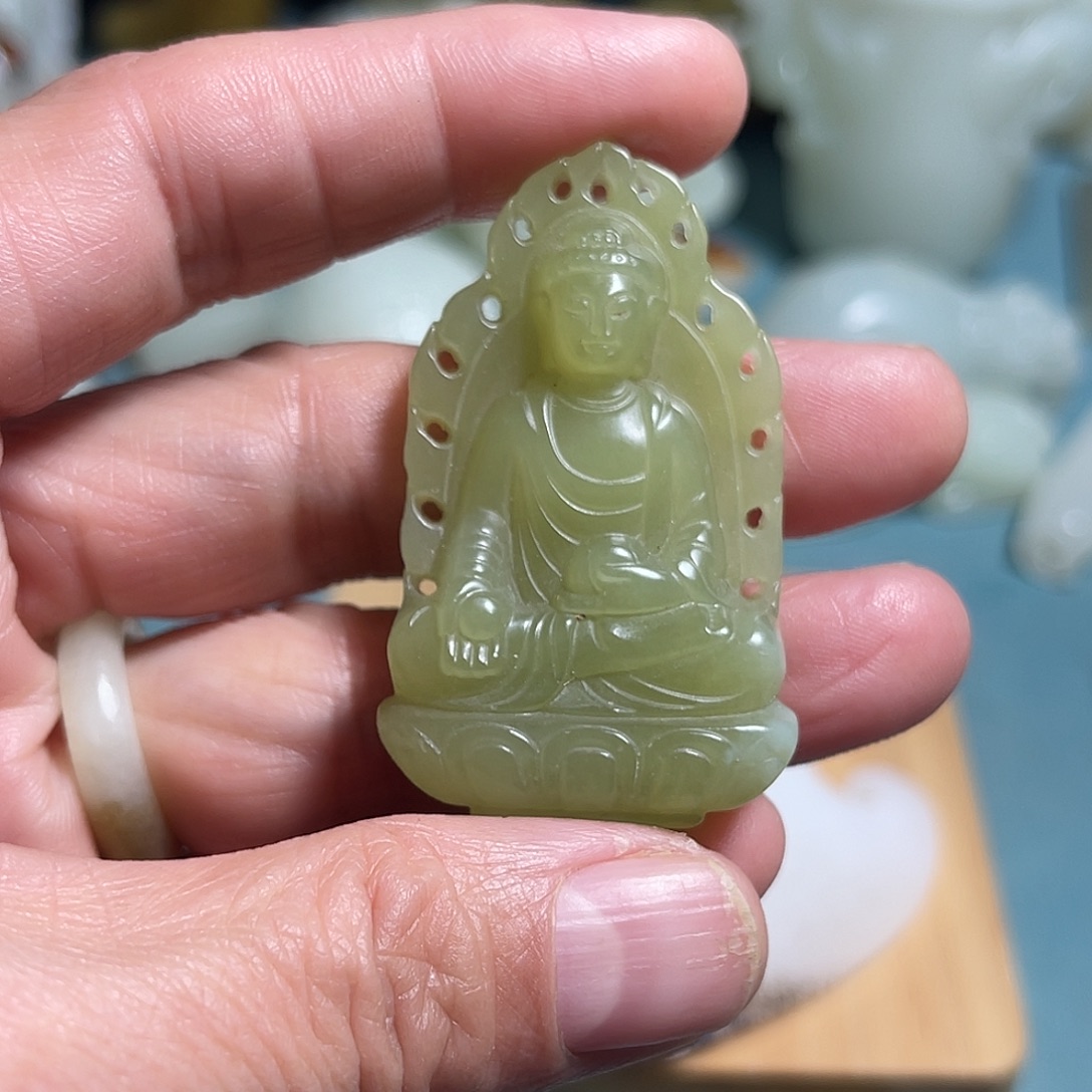 和田玉（糖玉）未镶嵌挂件