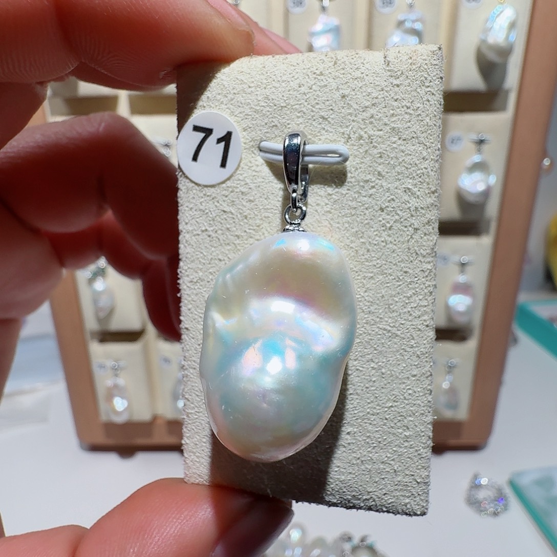 颈饰合金淡水珍珠