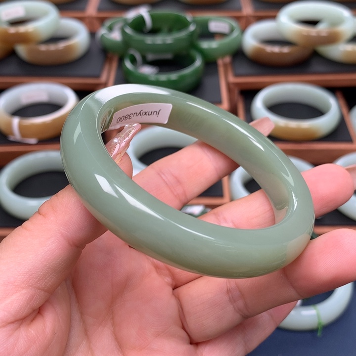 和田玉5960圈口未镶嵌