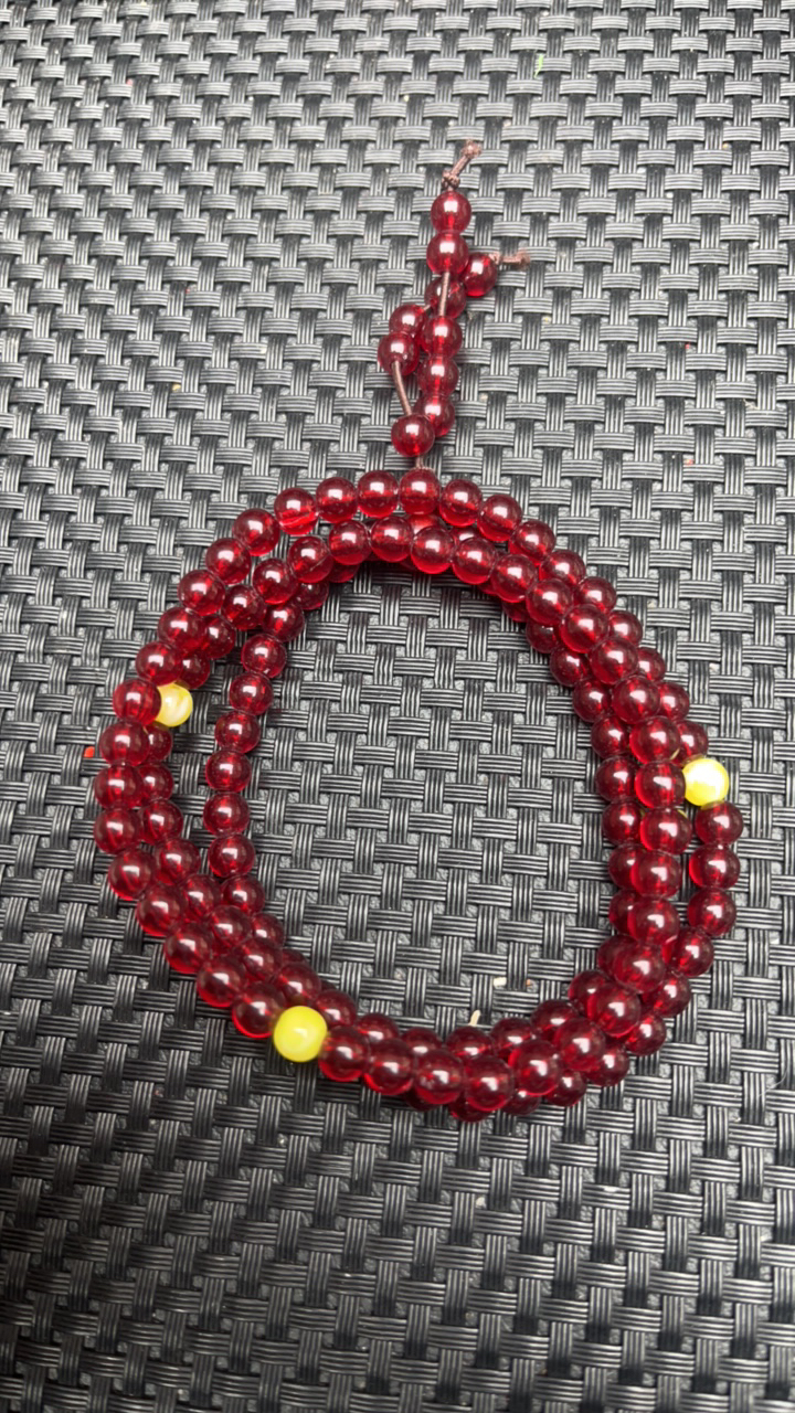 A26精品血珀项链