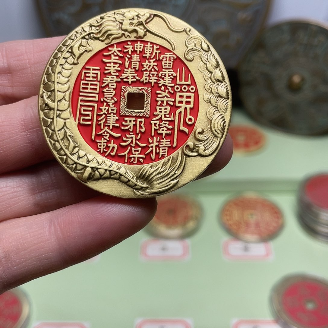 铜灵*阁一物一拍，现场下单