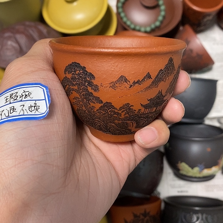 瑕疵不退不换介意勿拍