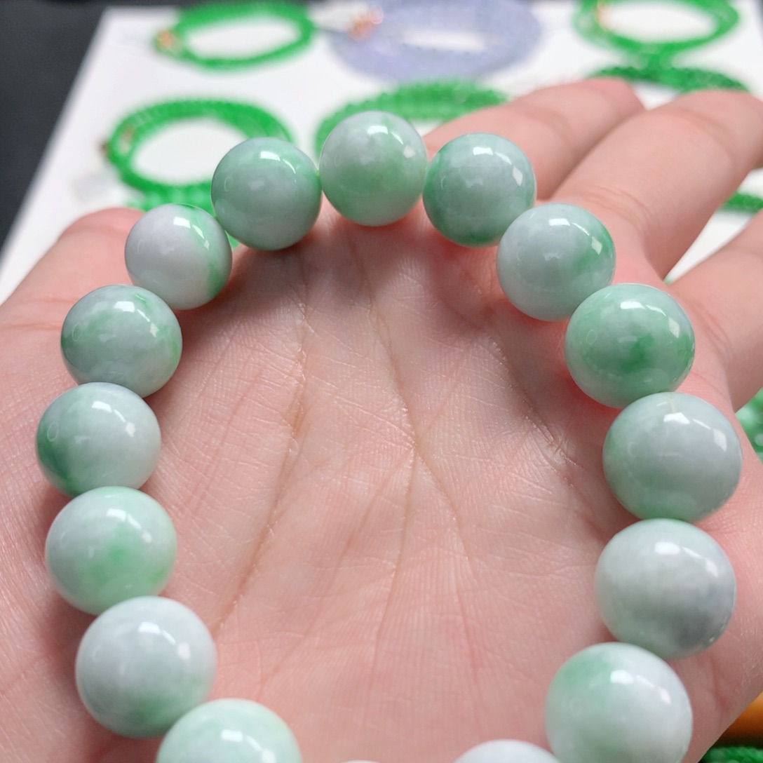 翡翠未镶嵌手链翡翠