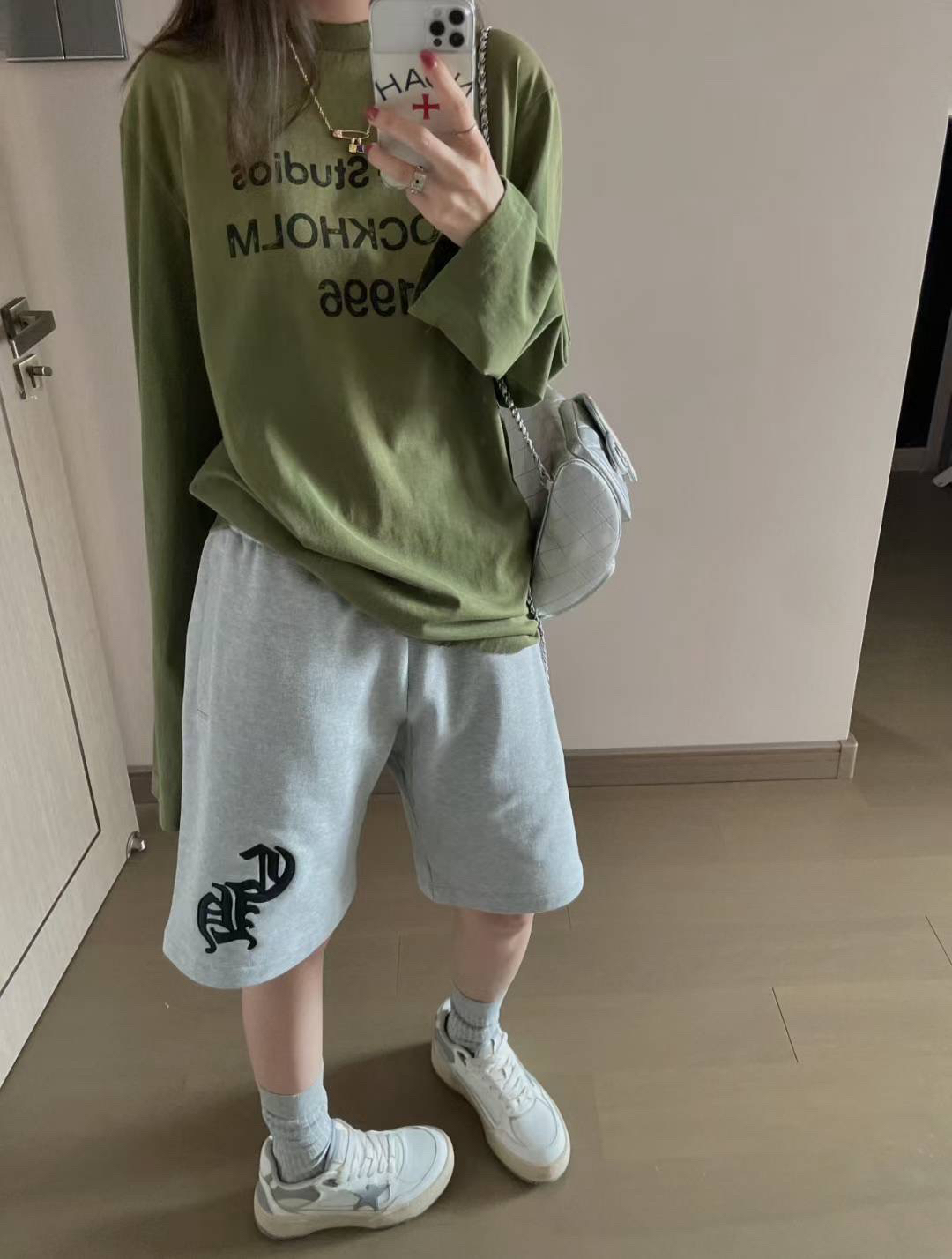 正确字母印花做脏做旧休闲棉麻宽松长袖1996男女同款做旧磨破t恤