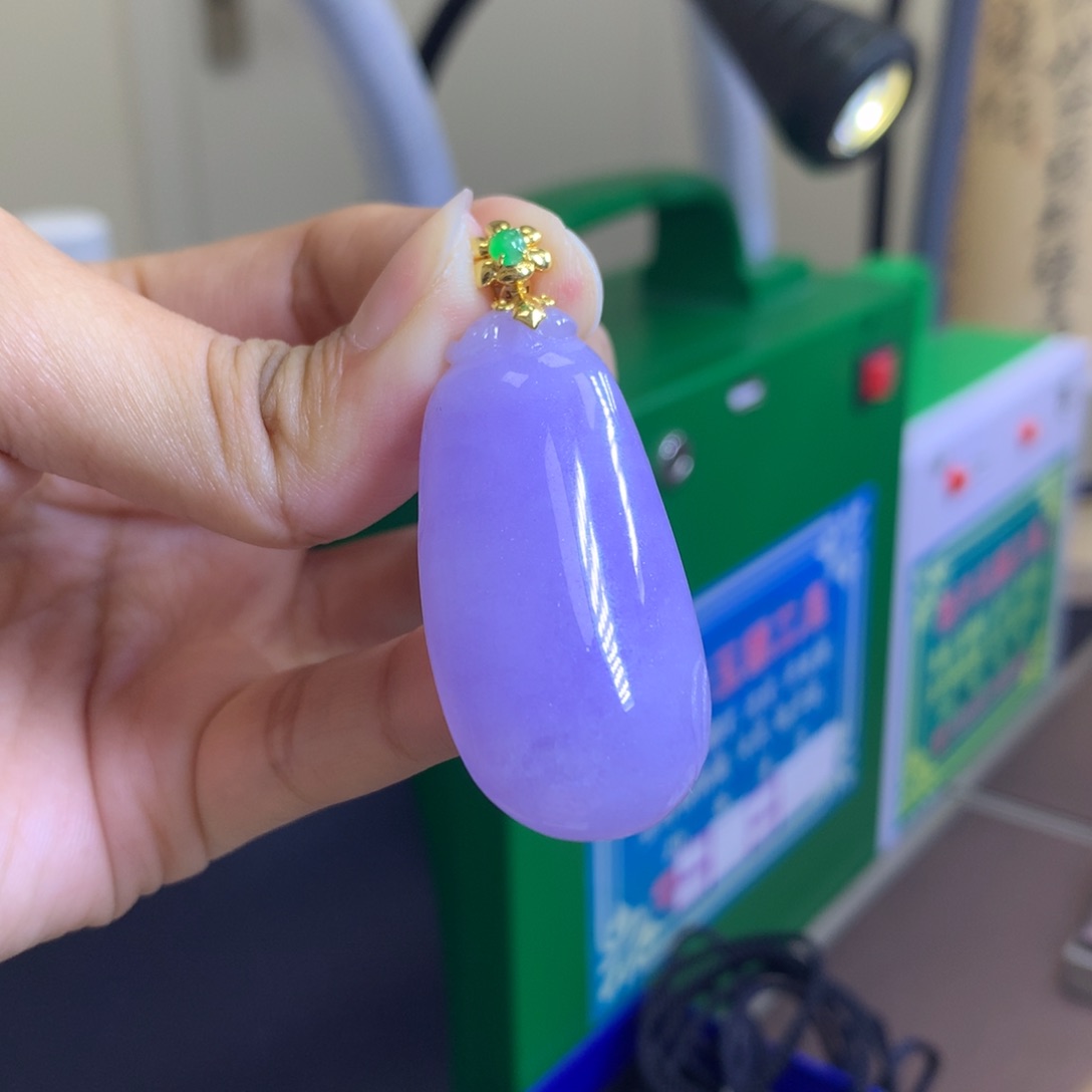 翡翠颈饰18K金镶嵌拜*女翡翠