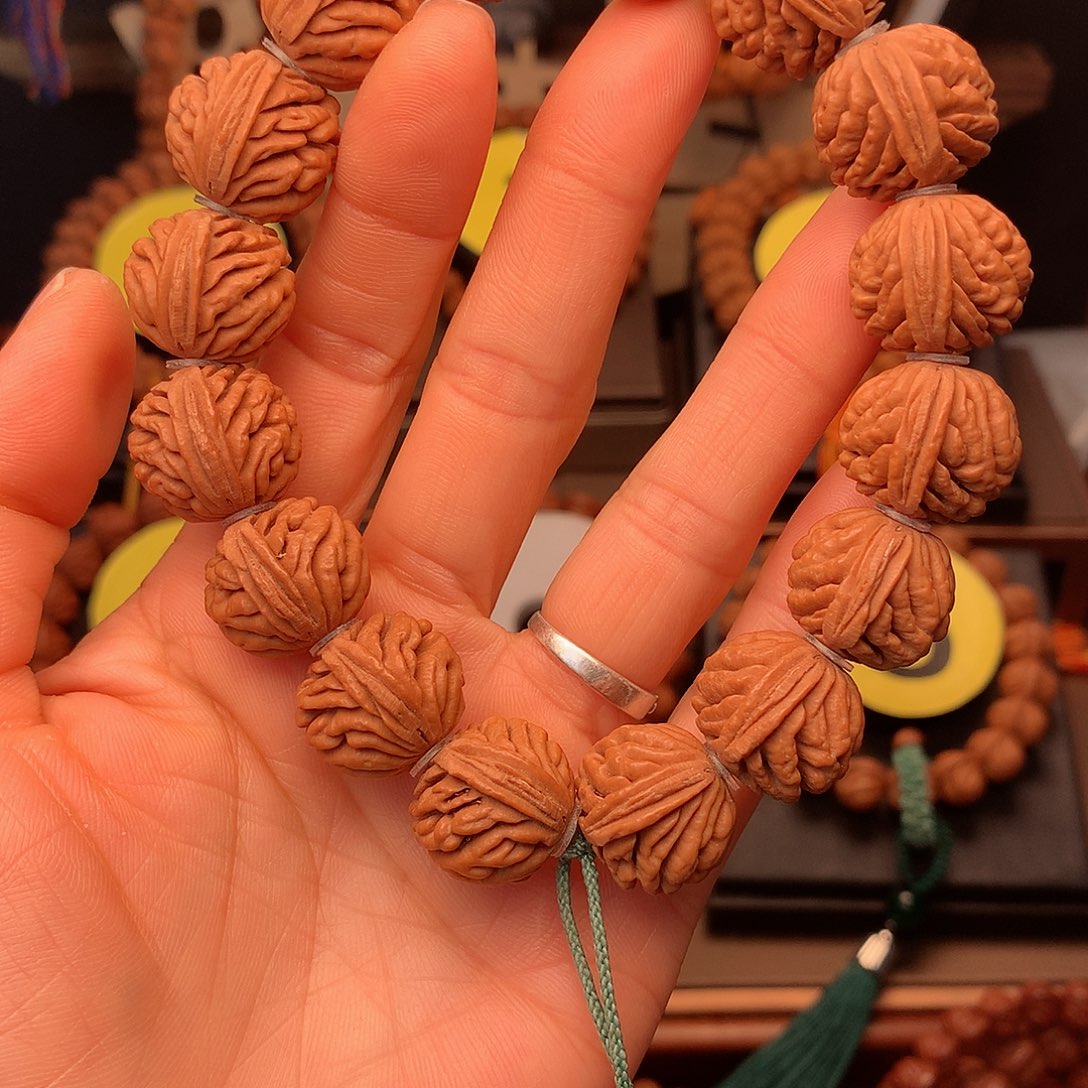 桃核手串原装刺龙19