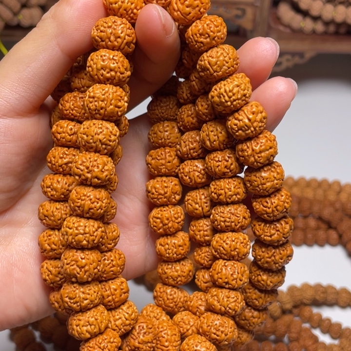 n***哥手串金刚菩提六瓣1.28