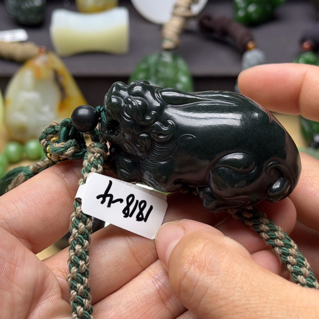 和田玉挂件未镶嵌