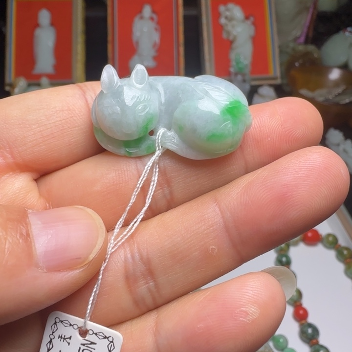 翡翠未镶嵌颈饰翡翠挂件时尚百搭