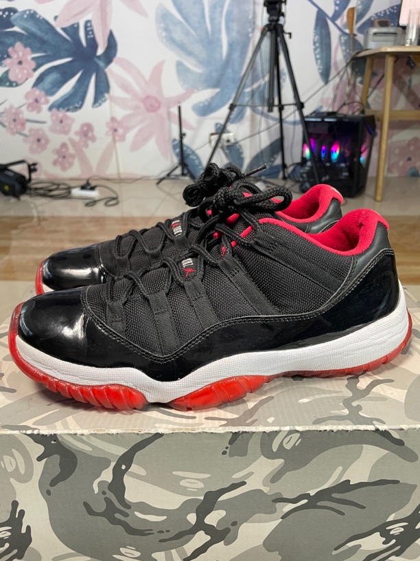 90新 maje 42.5码270/Air Jordan 11 复古百搭 防滑篮球鞋