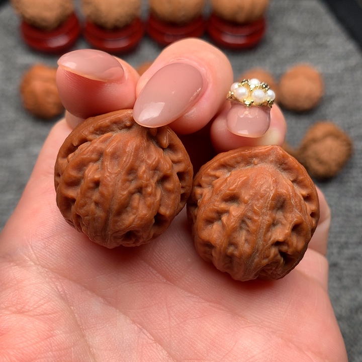 吊坠文玩核桃绣球