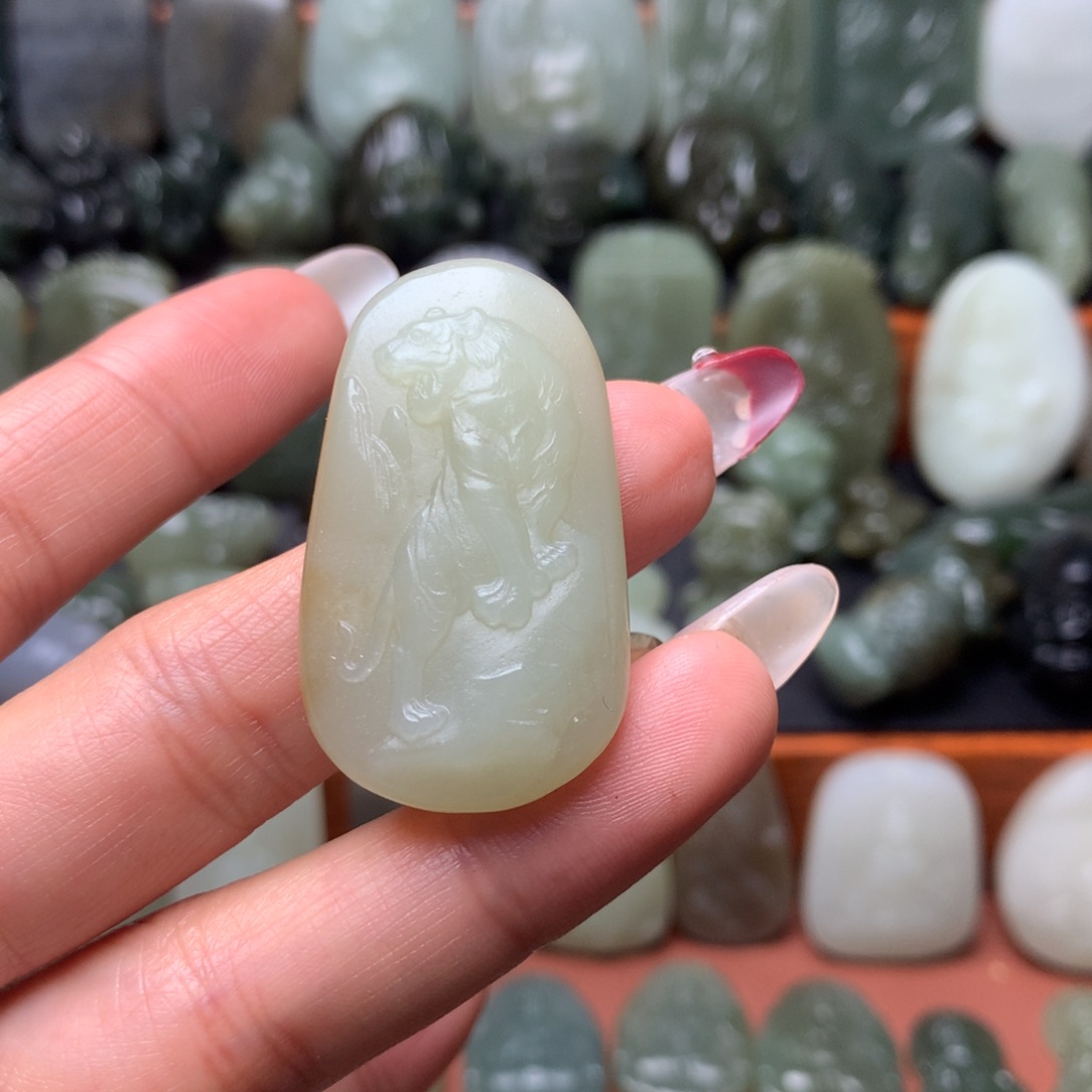 和田玉颈饰未镶嵌挂件114