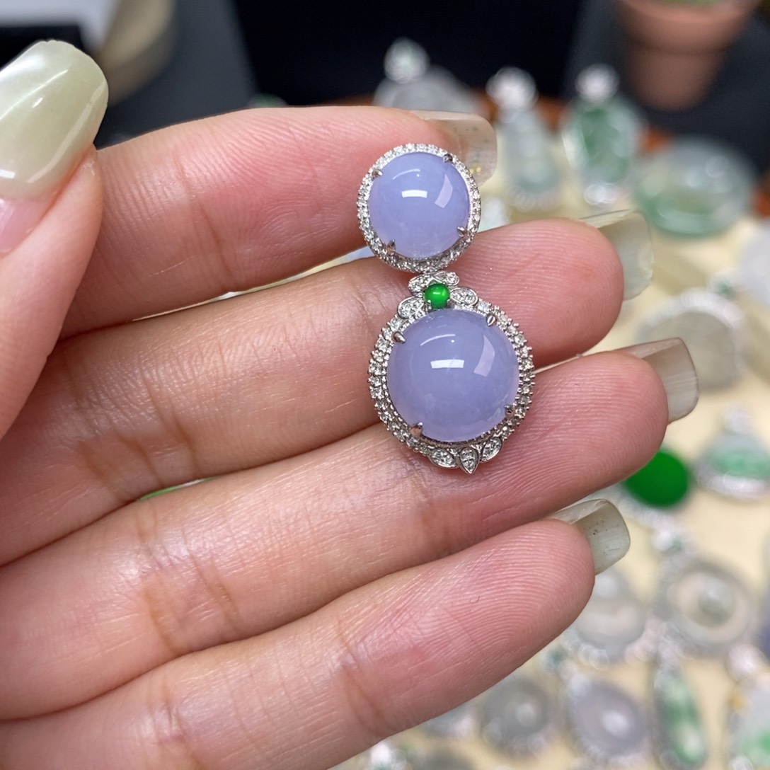 翡翠18K金镶嵌颈饰A货翡翠