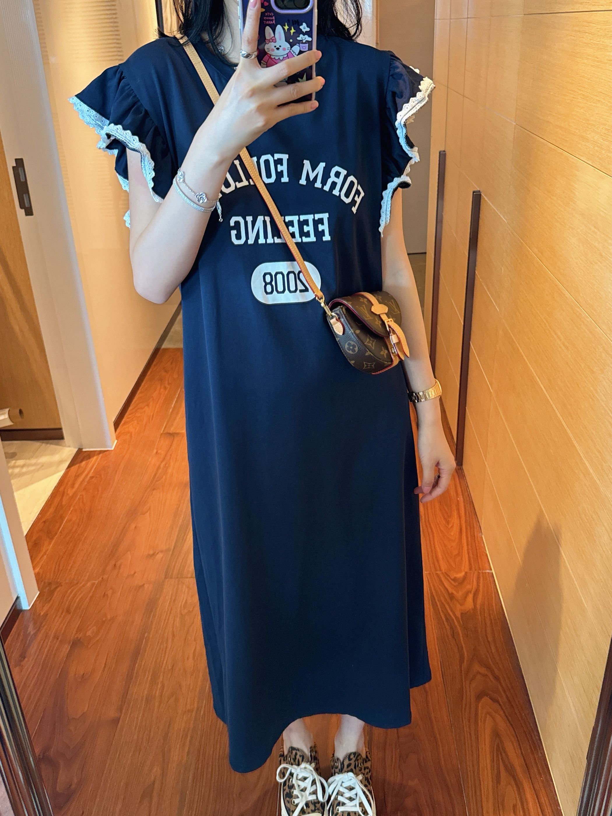 【张静芝】字母印花洋气撞色花边袖藏青色显瘦女生夏季连衣裙