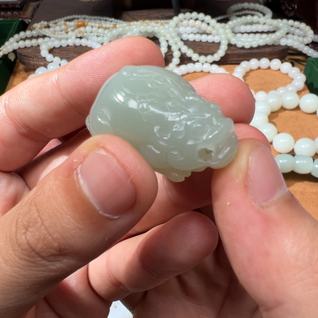 和田玉（子料）未镶嵌挂件