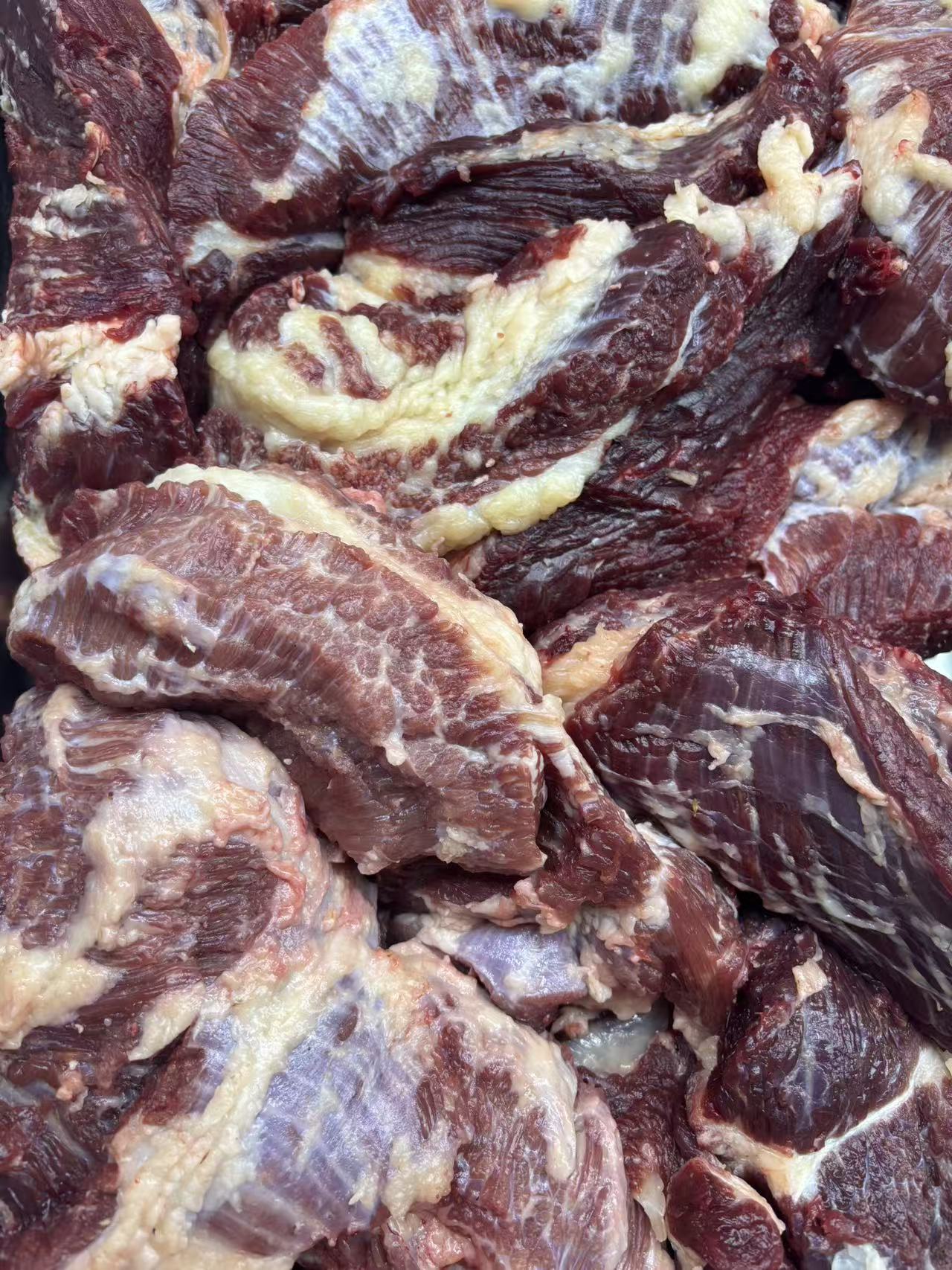 天然牧场黄牛   新鲜胸口肉5斤装口感酱卤随机搭配不可炒