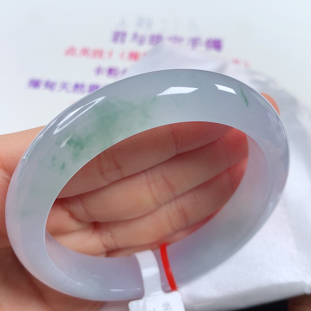 翡翠手镯未镶嵌琳**贝 正圈