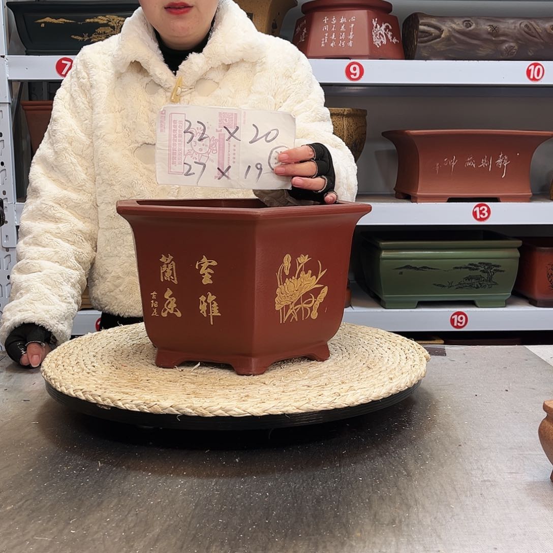 紫砂花盆紫砂花盆