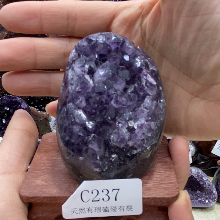 紫晶大型摆件（非配饰）未镶嵌