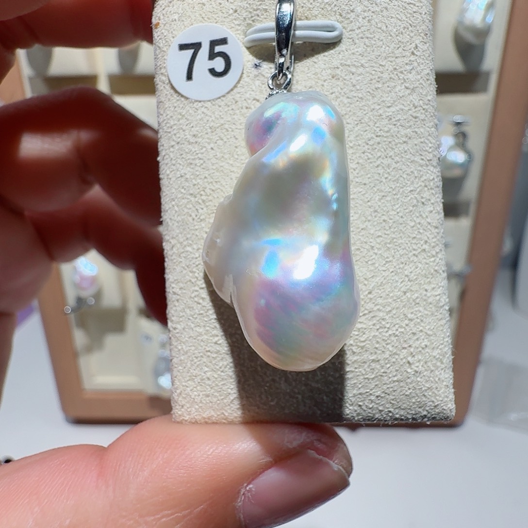 颈饰淡水珍珠合金