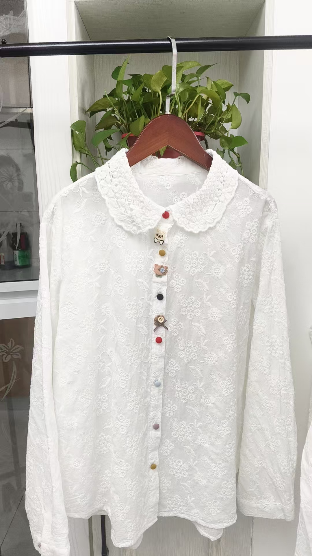 重工刺绣百搭衬衣