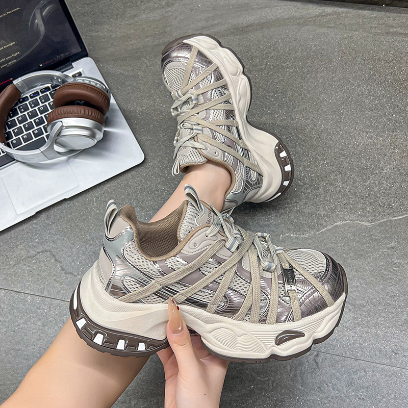 网红真皮厚底蜘蛛绑带老爹鞋女款2025爆款百搭网面透气休闲运动鞋