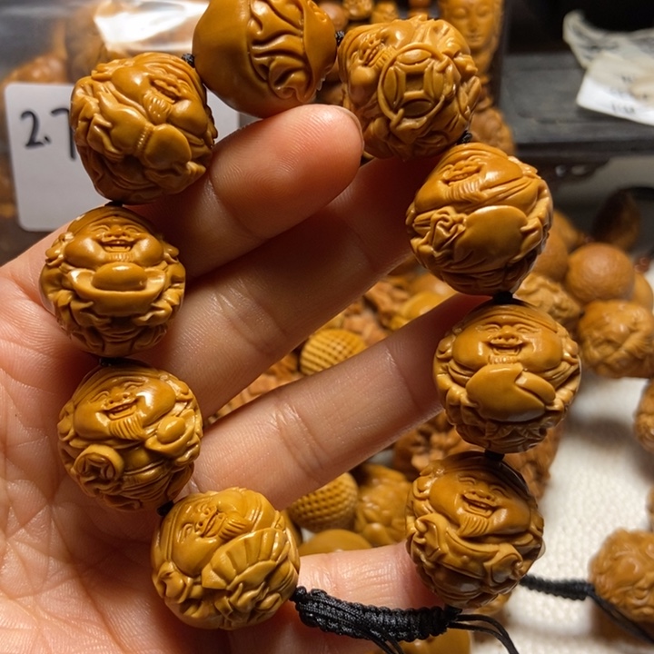 【闪购商品】橄榄核手串/手链先****?八宝财神