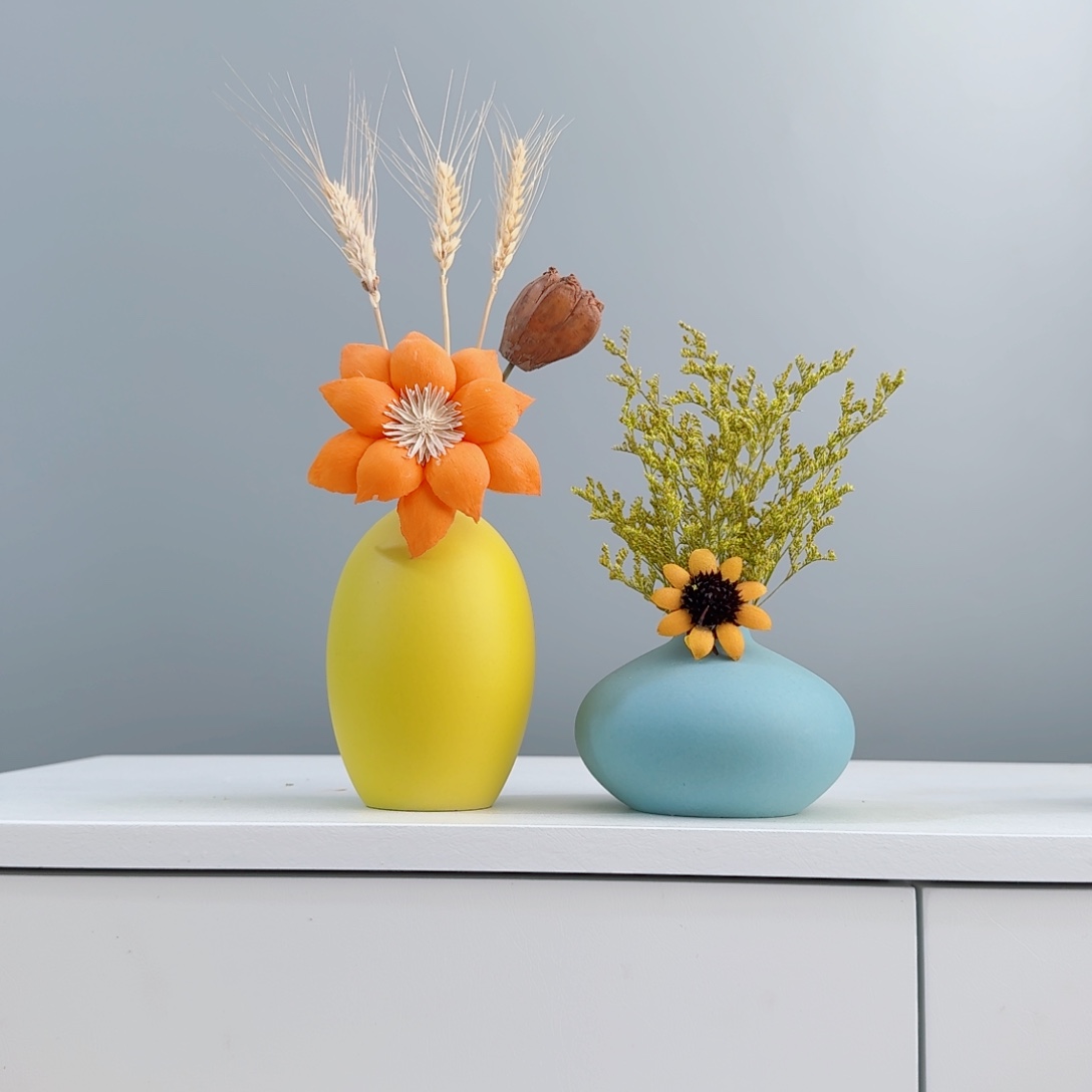 摆件陶瓷小花瓶含花总高约20-30cm