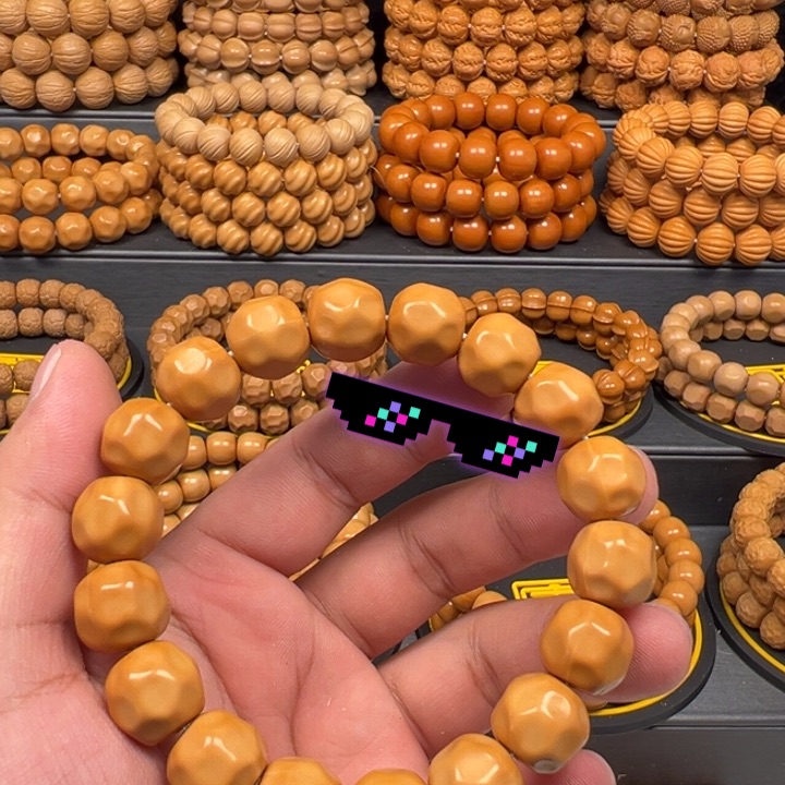 猴头核桃手串枇*梗大奶酪