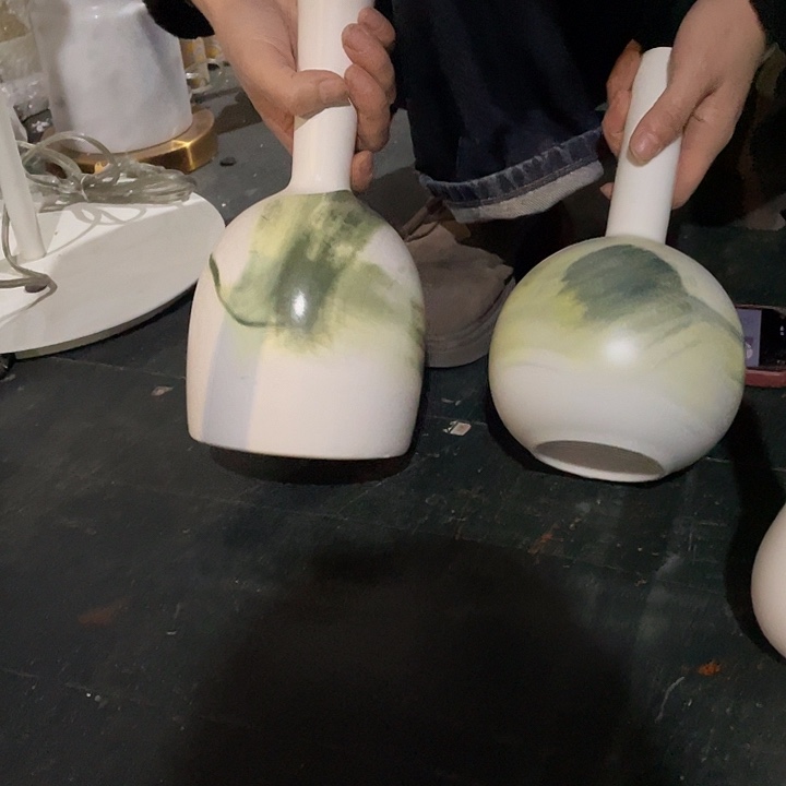 陶瓷花瓶，茶杯茶具。2