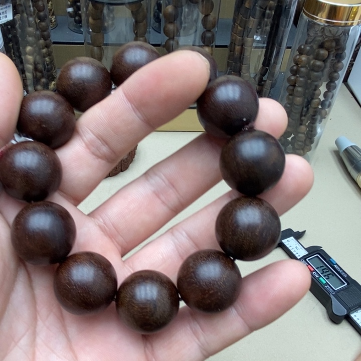 沉香碎屑沉香金星红土6
