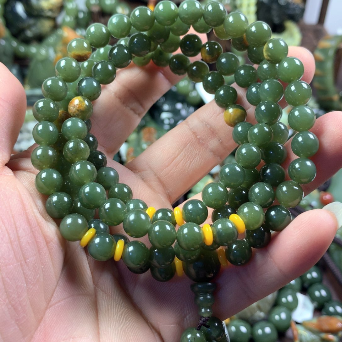 透闪石质玉手链未镶嵌