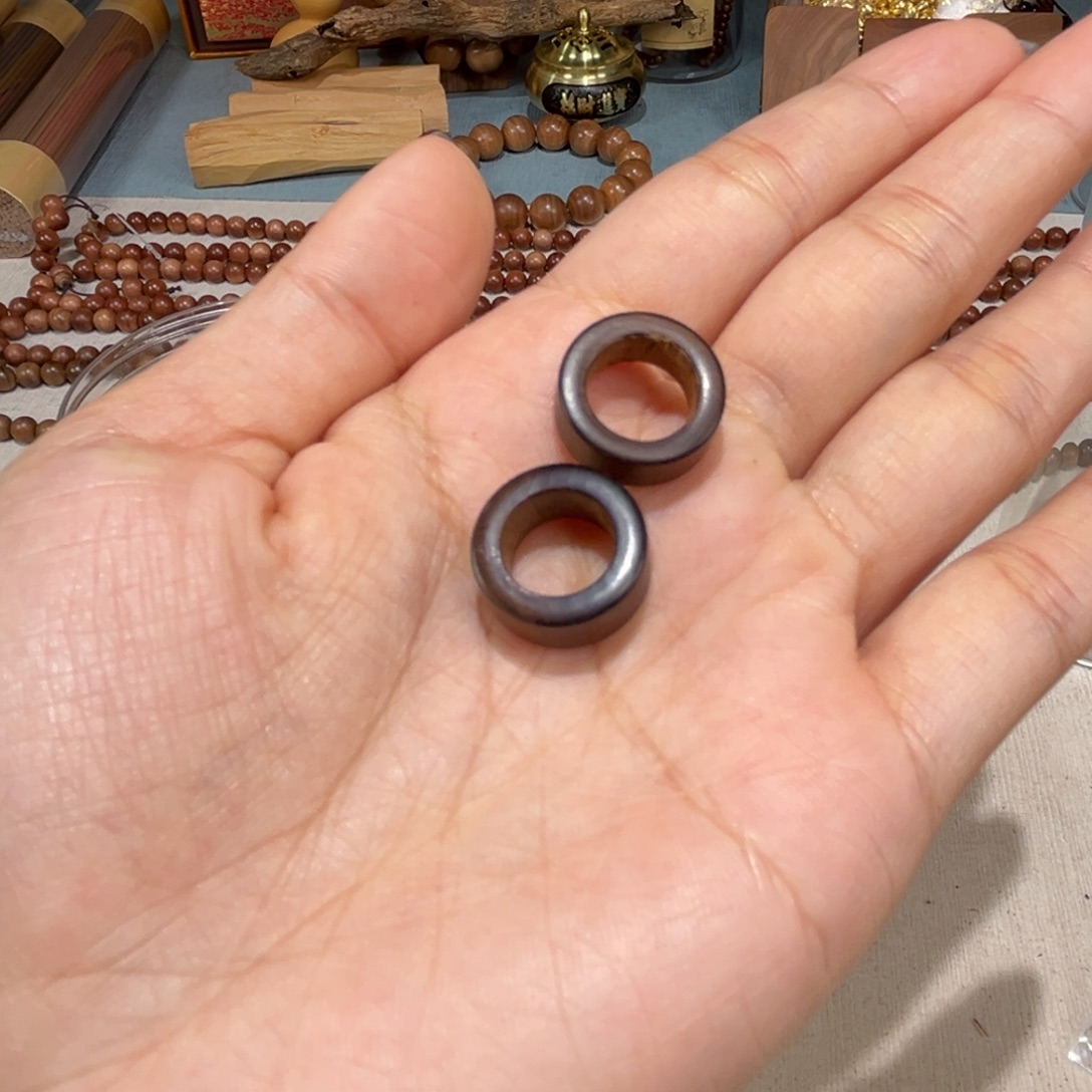 ****呦檀香木手串/手链阴沉跑环2个