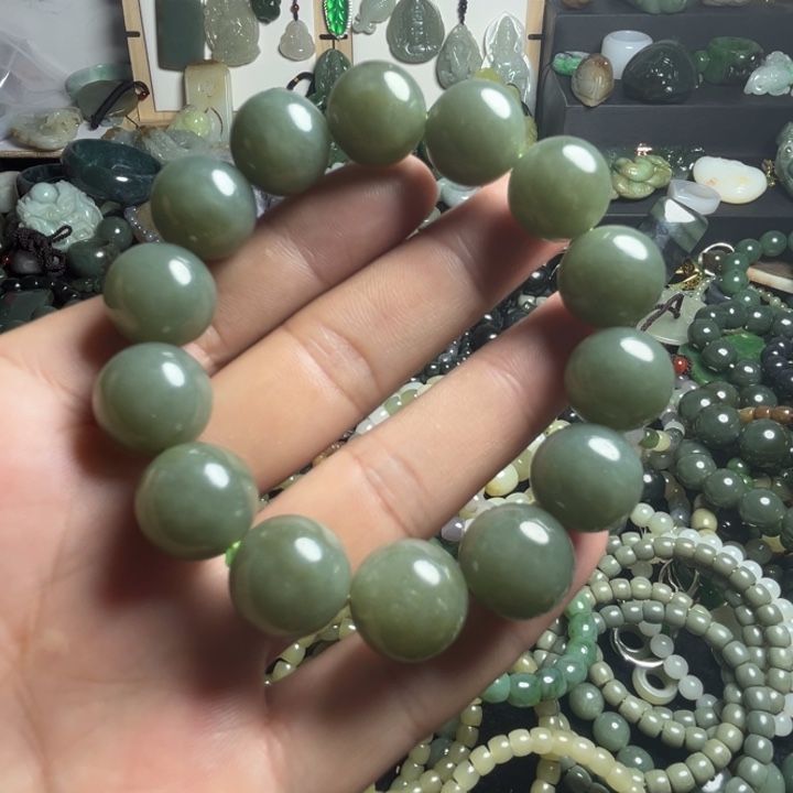 和田玉手串未镶嵌卡16