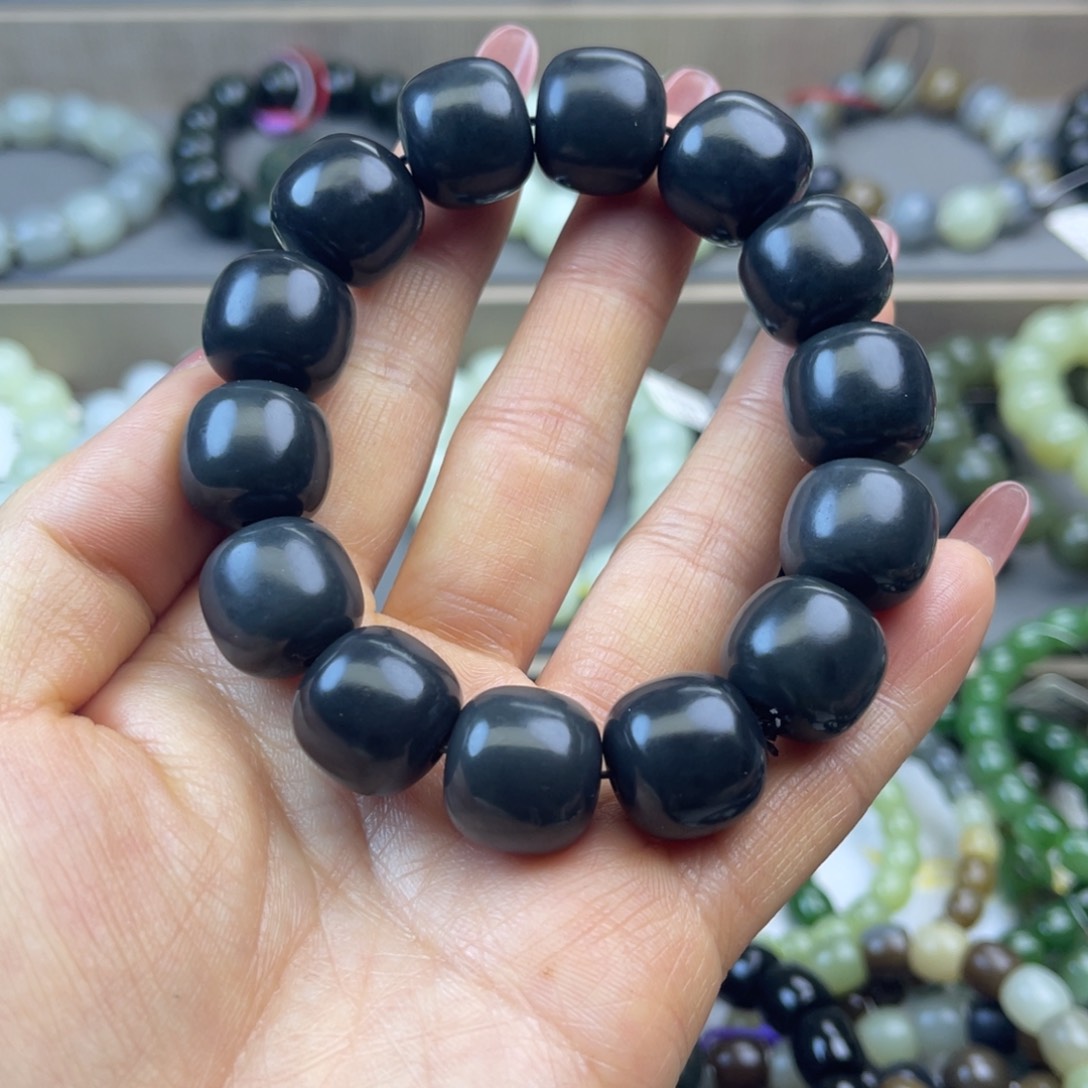 和田玉手链未镶嵌