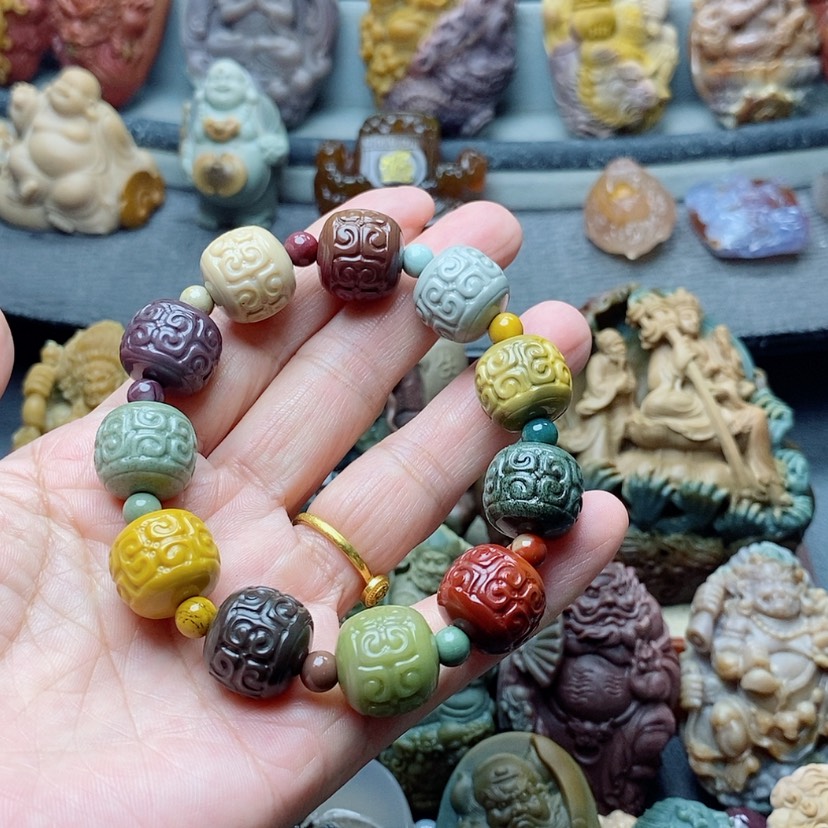 【闪购商品】定制石英质玉吊坠未镶嵌