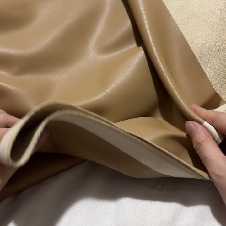 混纺驼色高货麂皮1米。 