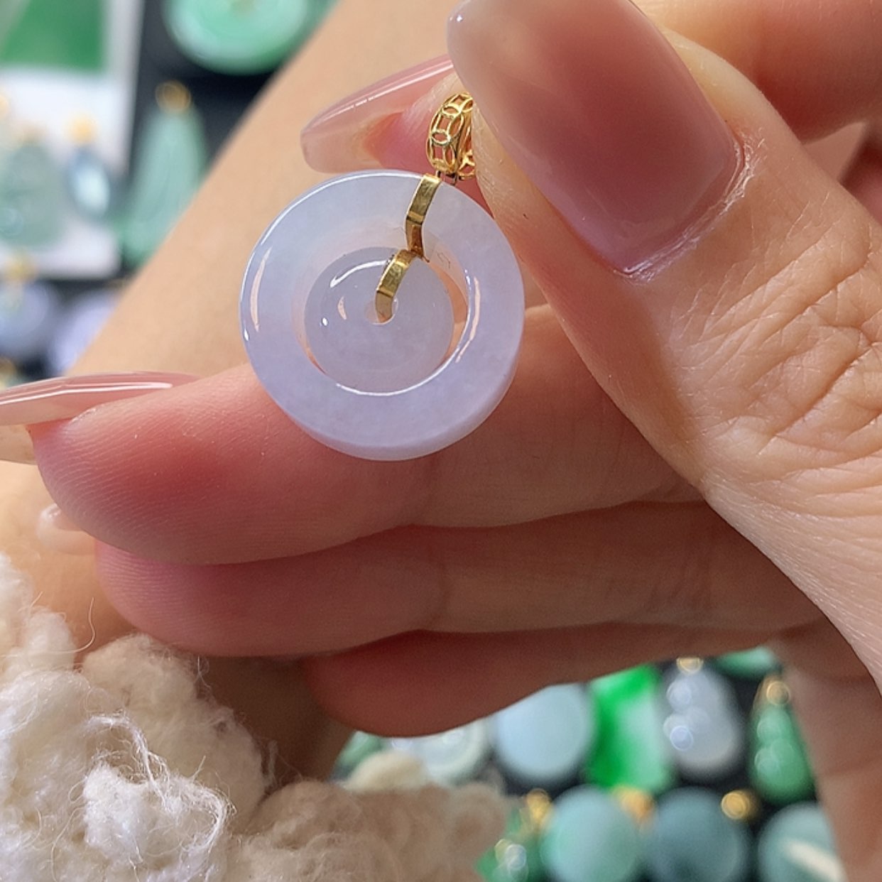 【闪购商品】翡翠吊坠(赠链)18K金镶嵌