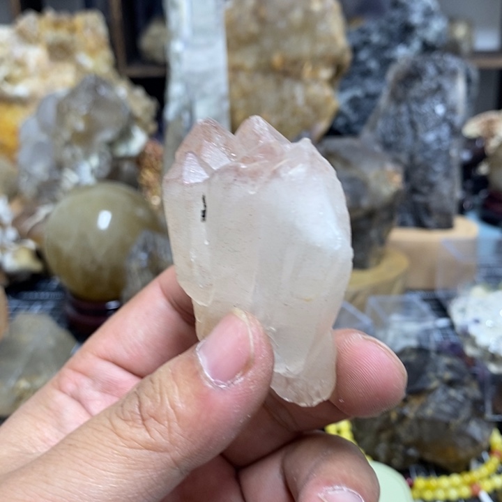 水晶水晶柱未镶嵌