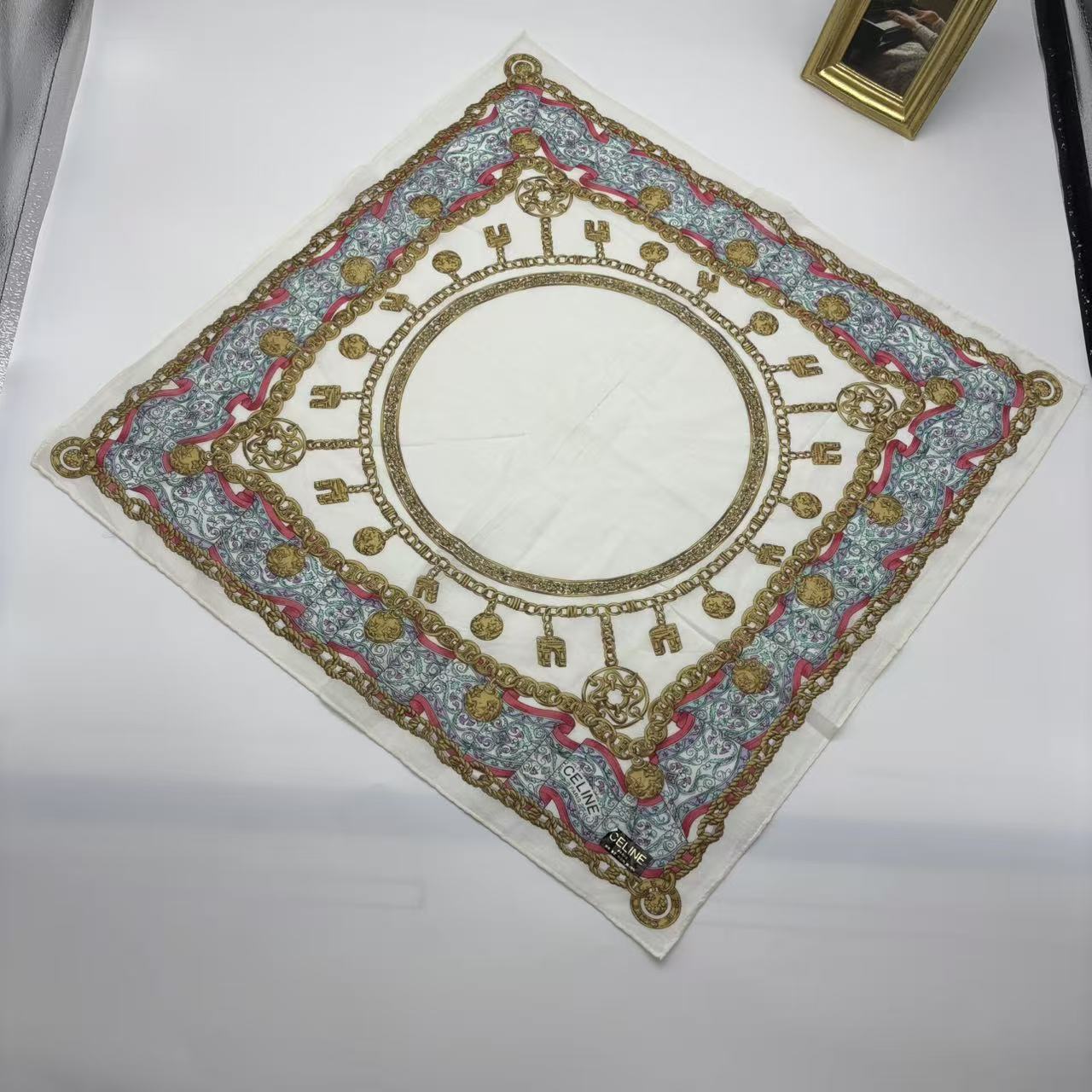 95新 Celine/思琳 海囤/思琳/丝巾/yy10909