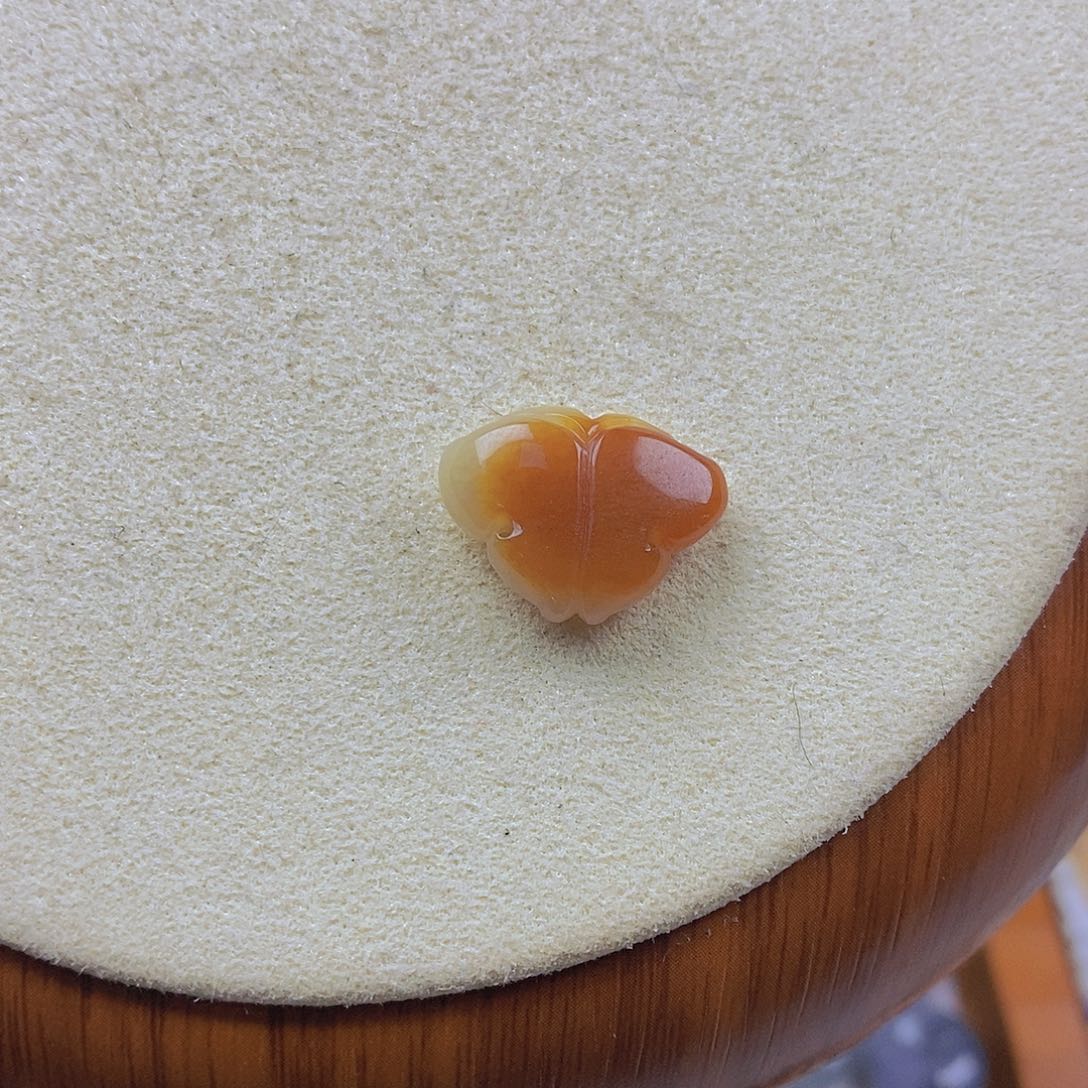 翡翠戒指未镶嵌蝴蝶提溜福利