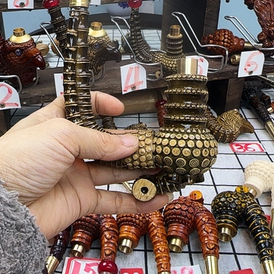 以***友翅膀大号22公分左右