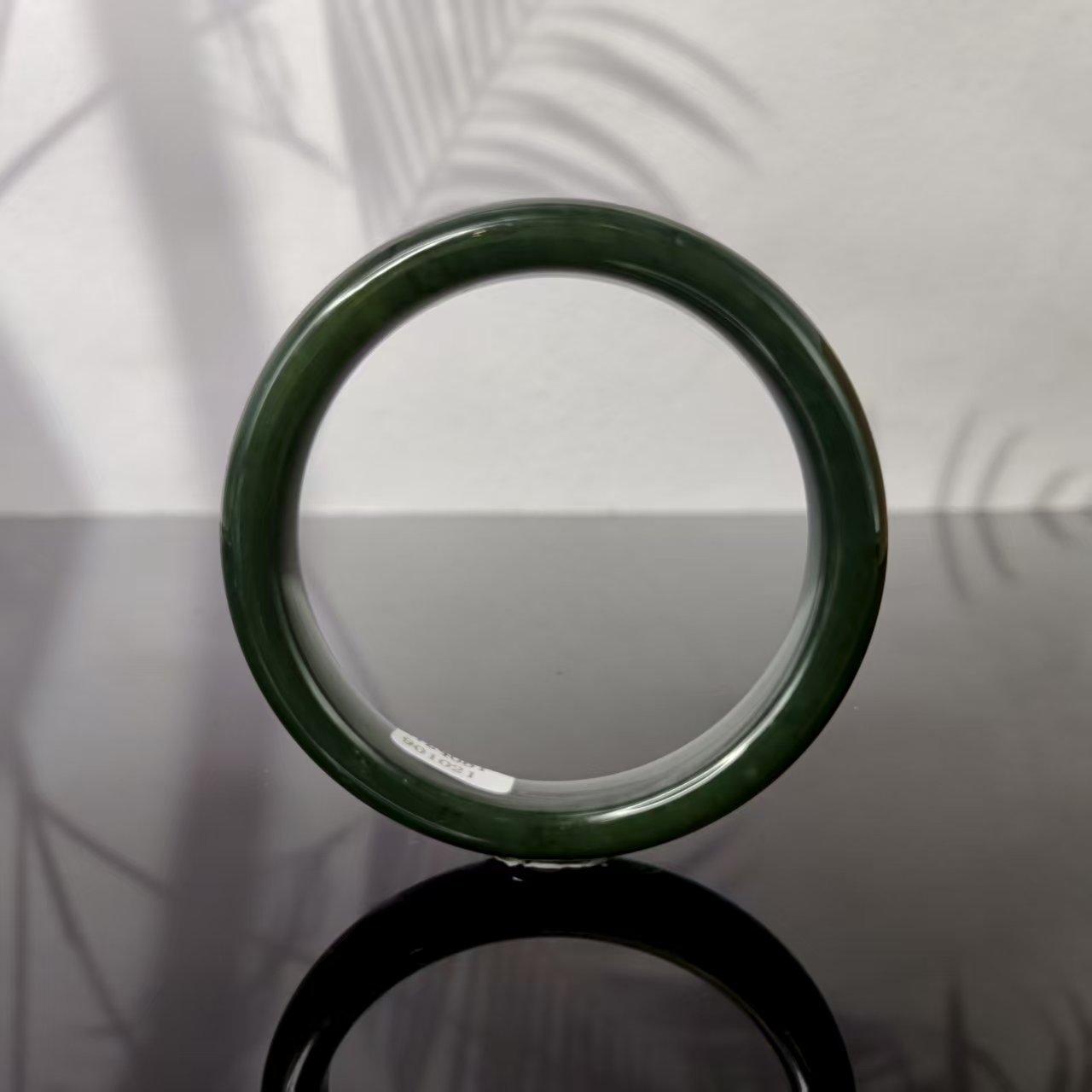 J和田玉手镯（60mm）1021