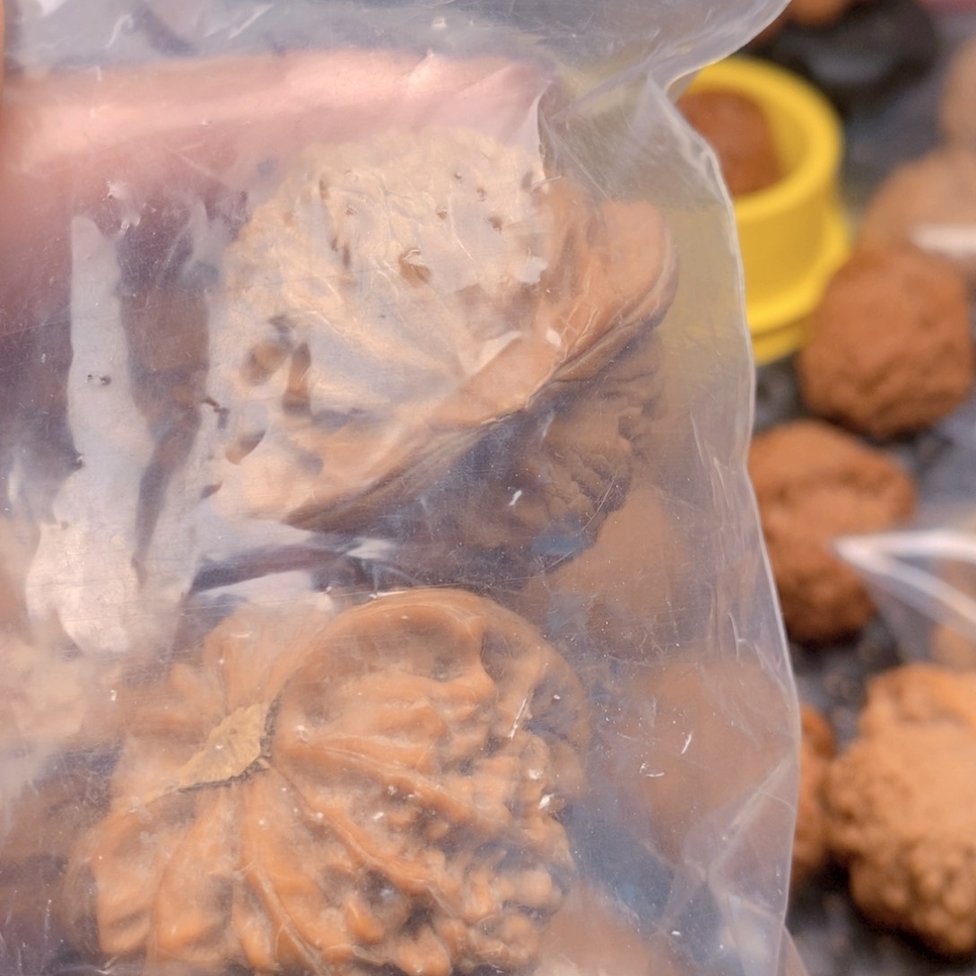 桃核吊坠蚂**黑文玩核桃