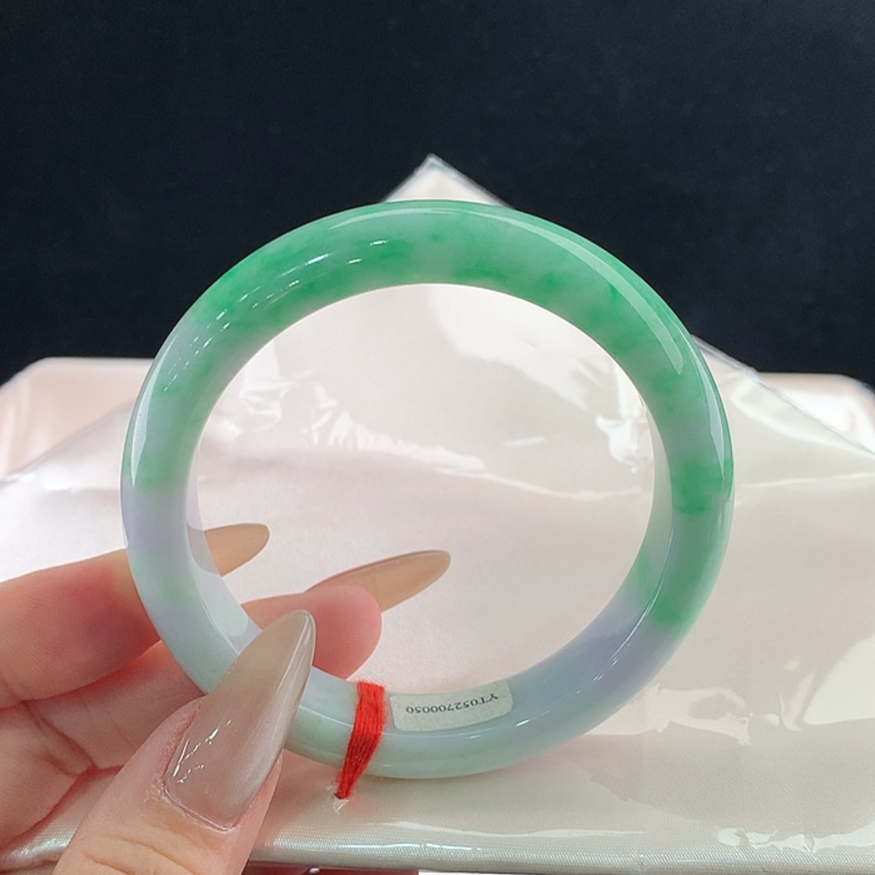 【闪购商品】未镶嵌手镯翡翠薛**?57.5尾款